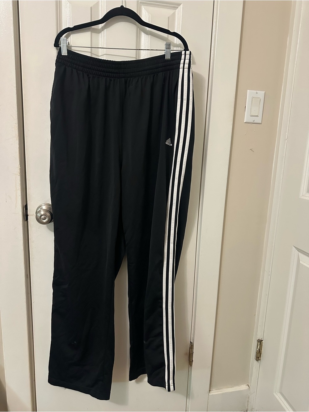 Adidas track pants men’s 2XL